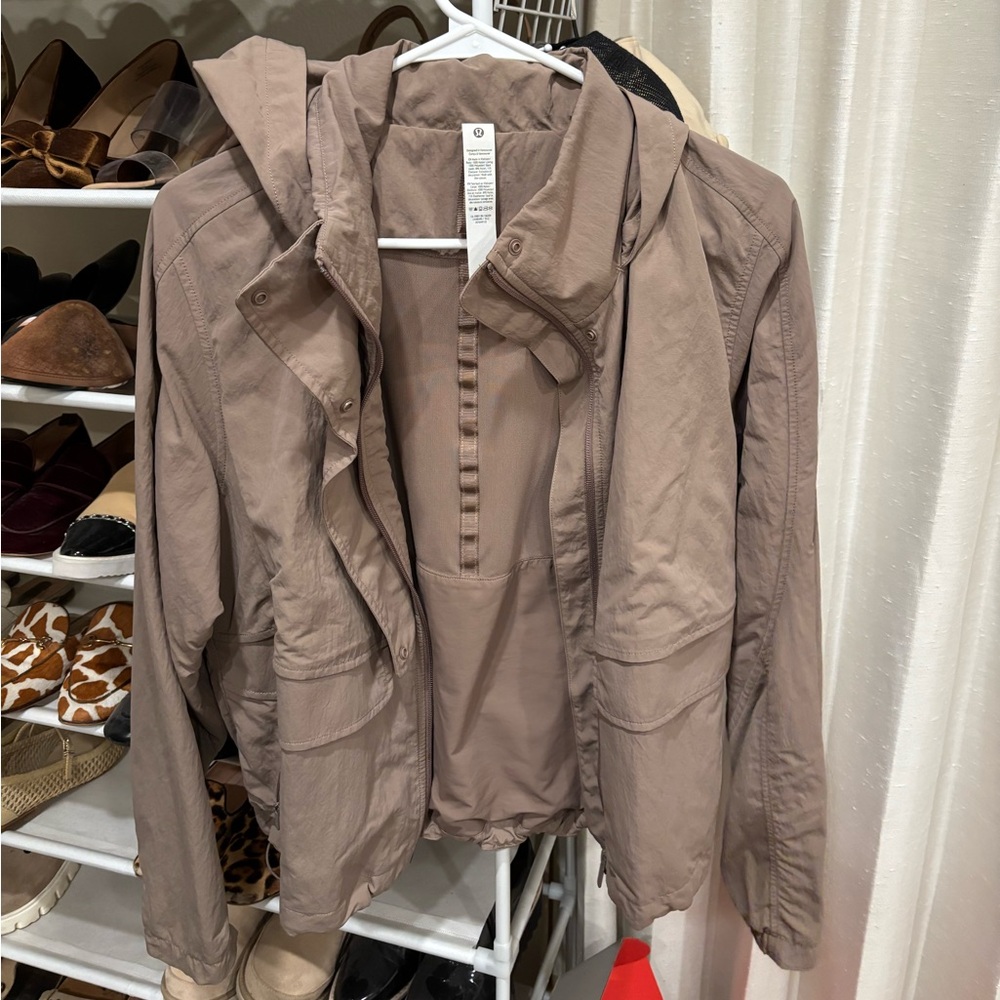 lululemon athletica Utility Jacket in Light Taupe - Picture 2 of 2